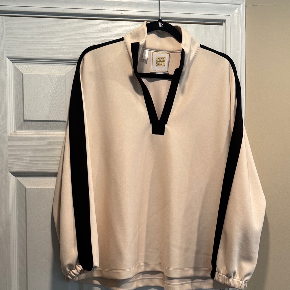 Emily McCarthy LS Poppy Top